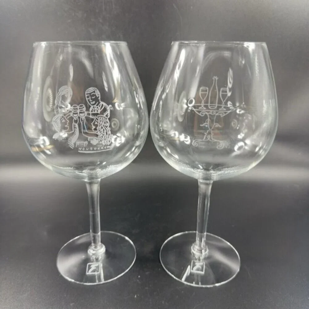 Robert Neubecker Flemings Signature Clear‎ Wine Glasses Cup Etched Barware Set 2